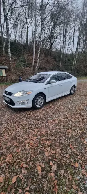 Ford Mondeo 2.2 TDCi Titanium S Bild 5