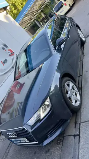 Audi A4 Avant  2.0 TDI S Tronic