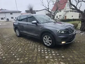 Volkswagen Tiguan Allspace 2.0 TDI SCR 4Motion DSG Comfortline Bild 3