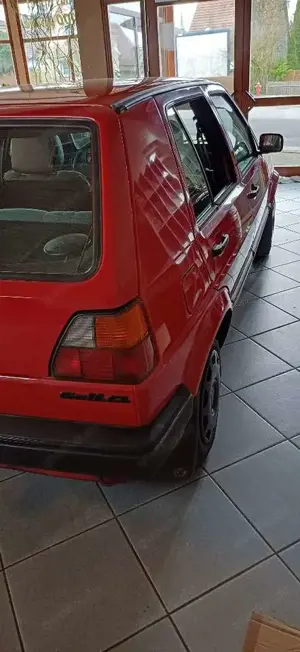 Volkswagen Golf Oldtimer Golf II CL Bild 3