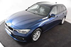 BMW 318 i Touring *1.Hand*Leder*Navi*SHZ* Bild 4