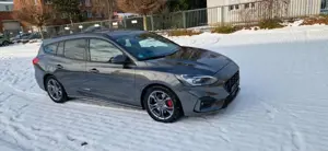Ford Focus Turnier ST-Line X 2,0EcoBlue Automatik AHK Bild 4