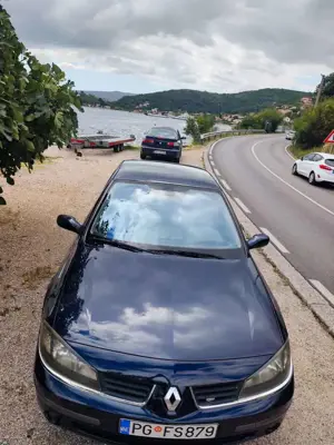 Renault Laguna 1.6 16V Emotion Bild 3