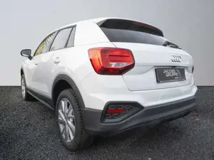 Audi Q2 35 TFSI S-tronic AHK/Smartphone Interf./Assistenzpaket Bild 4