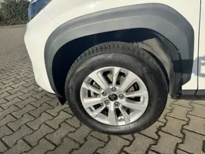 Toyota Yaris Cross Hybrid  Comfort Bild 3