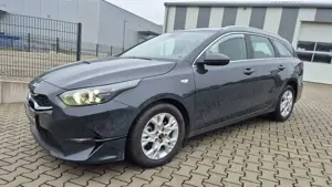 Kia Ceed SW / cee'd SW Vision