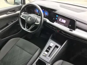 Volkswagen Golf Variant Life 17"LM LED AC+ AmbiL10 4PDC Bild 3