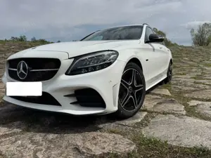 Mercedes-Benz C 300 C 300 T de Night Edition (205.213) Bild 1