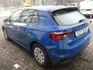 Skoda Fabia 1,0 Drive WINTERPAKET KLIMA PDC DAB Bild 2