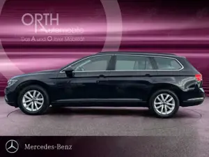 Volkswagen Passat Variant 2.0 TDI DSG NAVI SHZ AHK LED RFK
