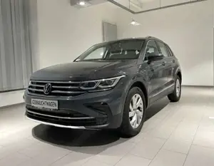 Volkswagen Tiguan 1.4 Plug-In Elegance +PANODACH+CAM Bild 2