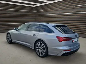 Audi A6 Avant 40 TDI quattro S line S-tr. Matrix Navi Bild 3