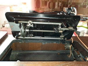 Nähmaschine, von Singer  Bild 5