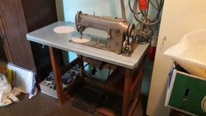 alte Industrie-Nähmaschine (Achtung benötigt STARKSTROM !)