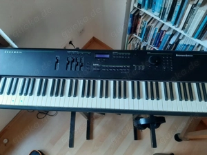 Keyboard Kurzweil PC88 MX Stagepiano
