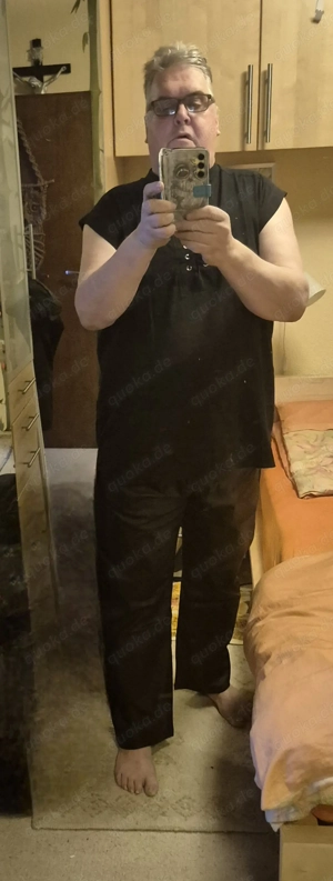 Devote reife Frau Gesucht.