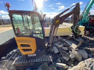 Volvo ECR25D