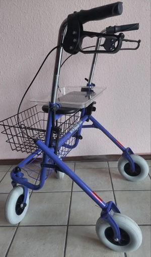 Faltbarer Rollator   Gehhilfe mit Sitz, Tablett, Korb und Stockhalter