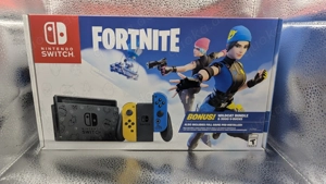 Nintendo Fortnite WILDCAT-Bundle mit 2000 V-Bucks 
