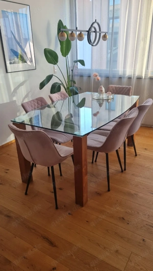 Moderner Glastisch + 6 Polsterstühle