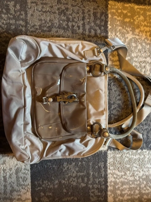 Markenhandtasche 
