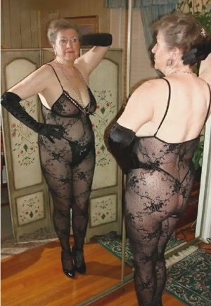 Suche SIE reif rattig aber vielleicht auch ihn klein gebaut dann ist alles mal möglich .....