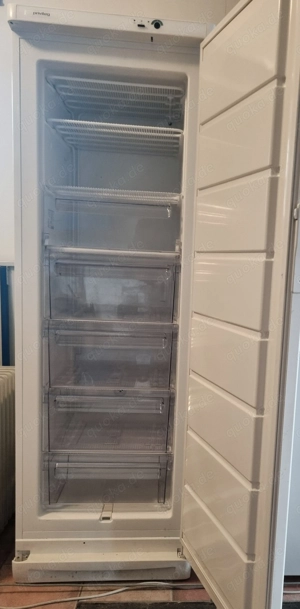 Gefrierschrank zu verkaufen
