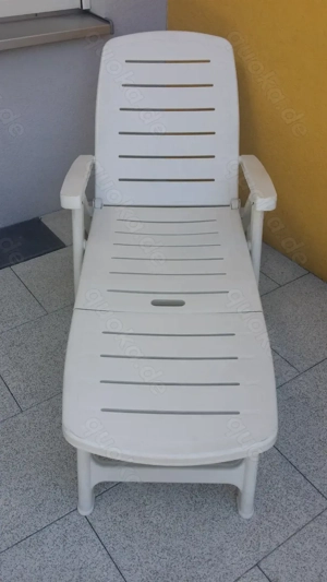 einklappbare Sonnenliegen