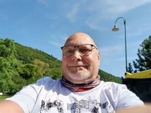 gelangweiligte Frauen gesucht für Freizeit und Spaß 