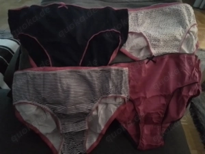 Getragene Wäsche, Slips, Nylonstrümpfe, Nylonsöckchen, Nylonstrumpfhosen mit Extrawunsch 