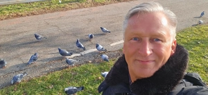 Notlage!!! 2 ZKB wohnung wird dringend gesucht- hilfst mit 