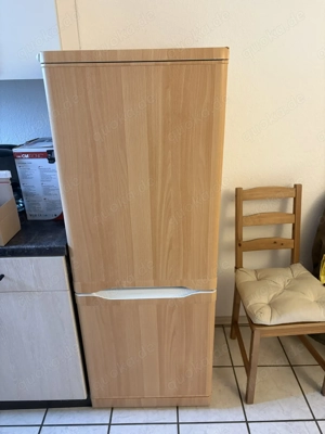 Kühlschrank mit separaten Gefrierteil