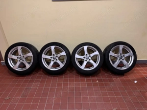 17 Zoll Audi A3 Felgen mit Dunlop Ganzjahresreifen