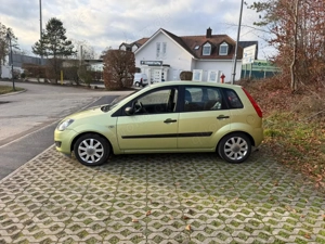 Ford Fiesta MK5 1.3 Style Top für Anfäger   Bild 4