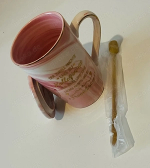 Keramik-Tasse mit Deckel und Löffel (rosa)