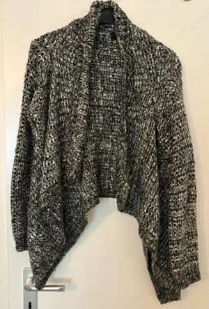 julie strickjacke gr.s 