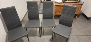 4 Stühle im Set