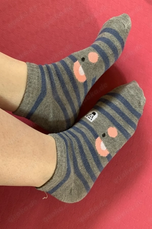 Graue Sneakersocken mit Duft, Größe 35-38