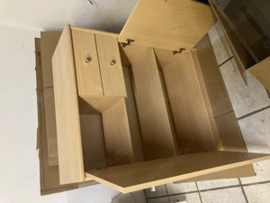 Kleines Sideboard Schrank