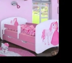 Fast Neu: Prinzessinnen Bett inkl Matratze 