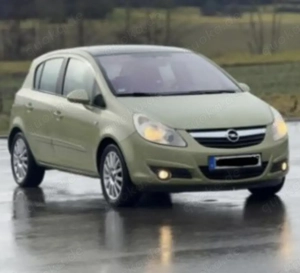 Opel Corsa D Edition 1.4 Benzin   DEFEKT