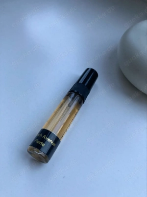French Avenue Fierte 5ml Abfüllung Travelsize Duft Parfum (wie Babycat)