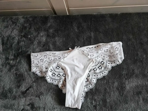 Spitzenslips von Oma 65+