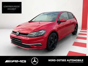 Volkswagen Golf VII 2.0 TDI BMT COMFORTLINE LED PANO SHZ