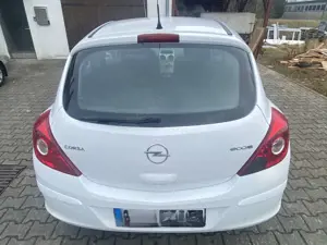 Opel Corsa Opel Corsa d 1.0 mit TÜV 04/2027 guter Zustand / gepflegt Bild 2