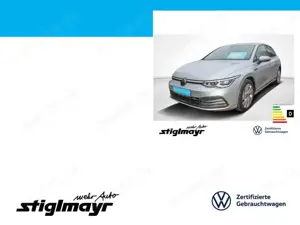 Volkswagen Golf VIII Style 1.5 eTSI DSG ACC+LED+NAVI+17´