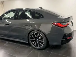 BMW 440 M440i xDrive GRAN COUPE SPORTPAKET PRO HR LASER H Bild 4