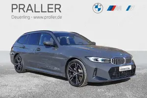 BMW 320 d xDrive Touring M Sport HeadUp AHK 360Kamera Driv