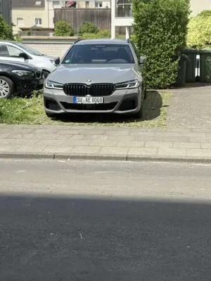 BMW 530 530d xDrive Touring Aut. M Sport Edition Bild 4