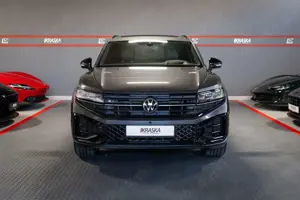 Volkswagen Touareg 3.0 TDI 4M R-Line AHK PANO DYNAUDIO STHZ Bild 5